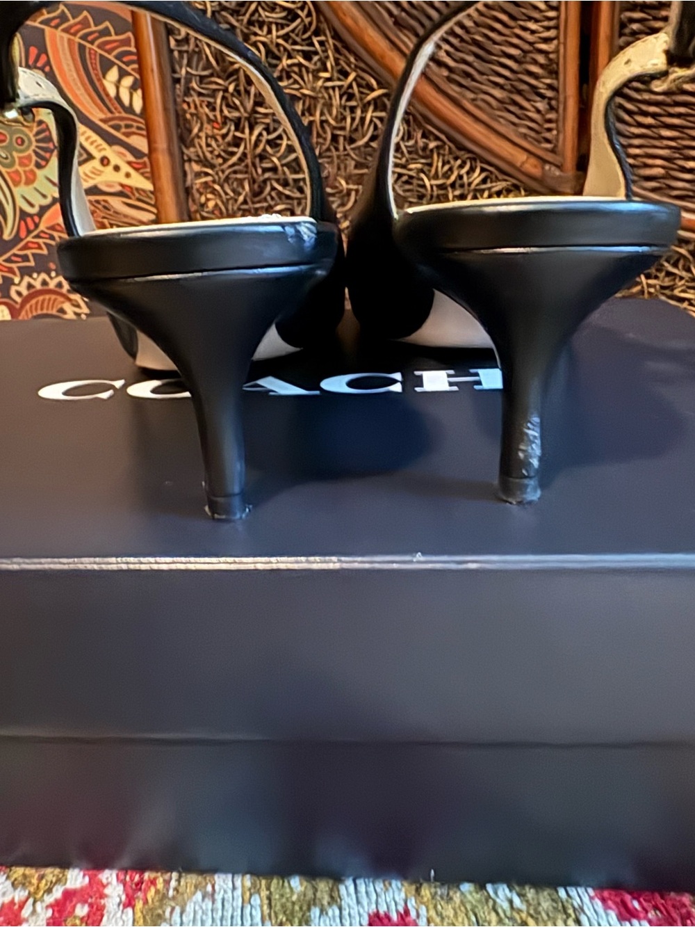 Coach Black Leather Slingback Kitten Heels Pointed Toe Pumps Size 8.5 - Picture 5 of 5